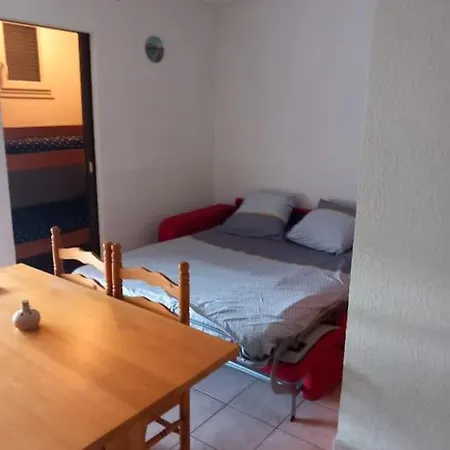 Apartament Studio Pour 4 Personnes A 100 M Saint-Cyprien (Pyrenees-Orientales)